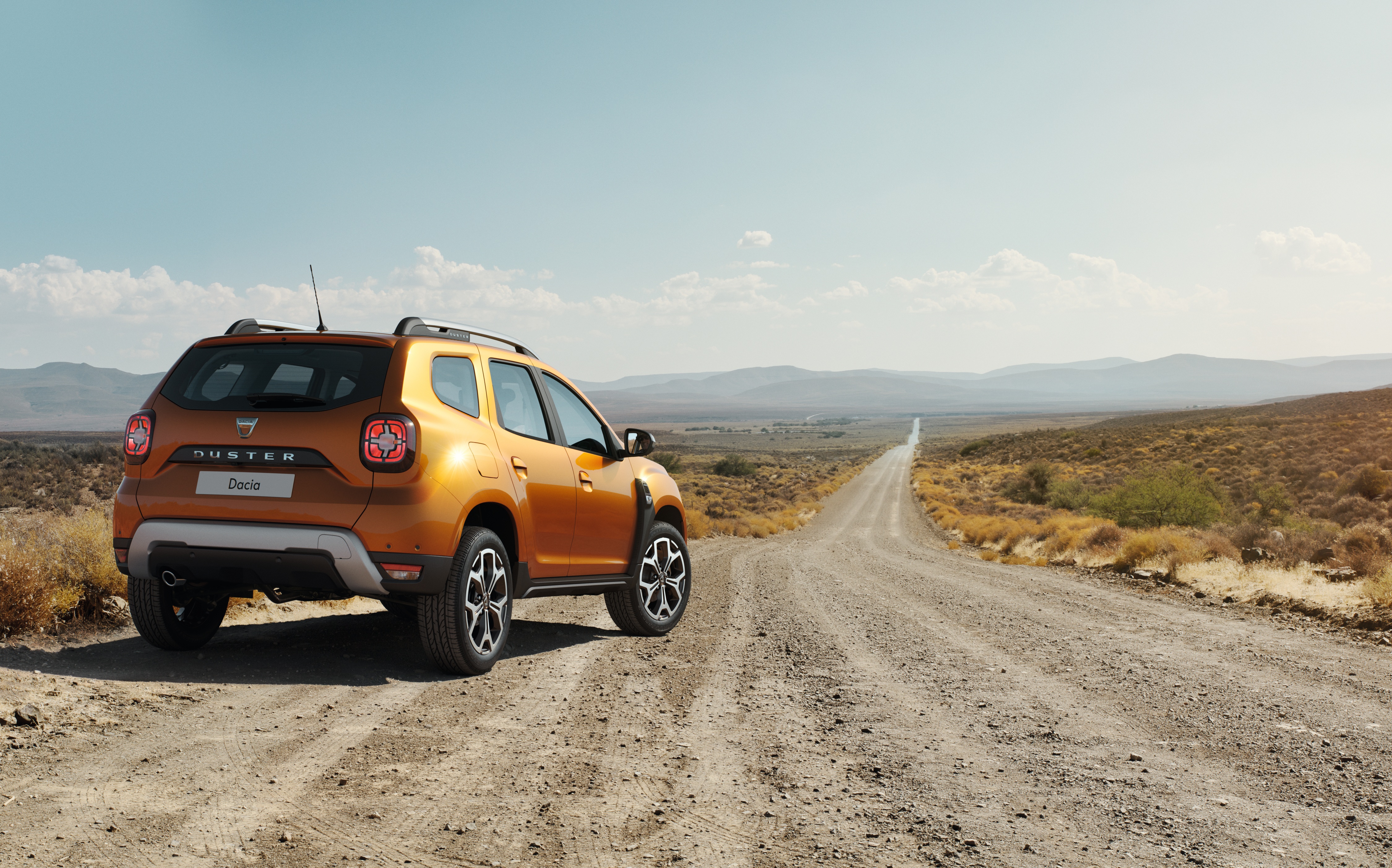 Поколения рено дастер. Renault Duster 2018. Рено Дачия Дастер. Dacia Duster 2018. Новый Рено Дастер Дачия.