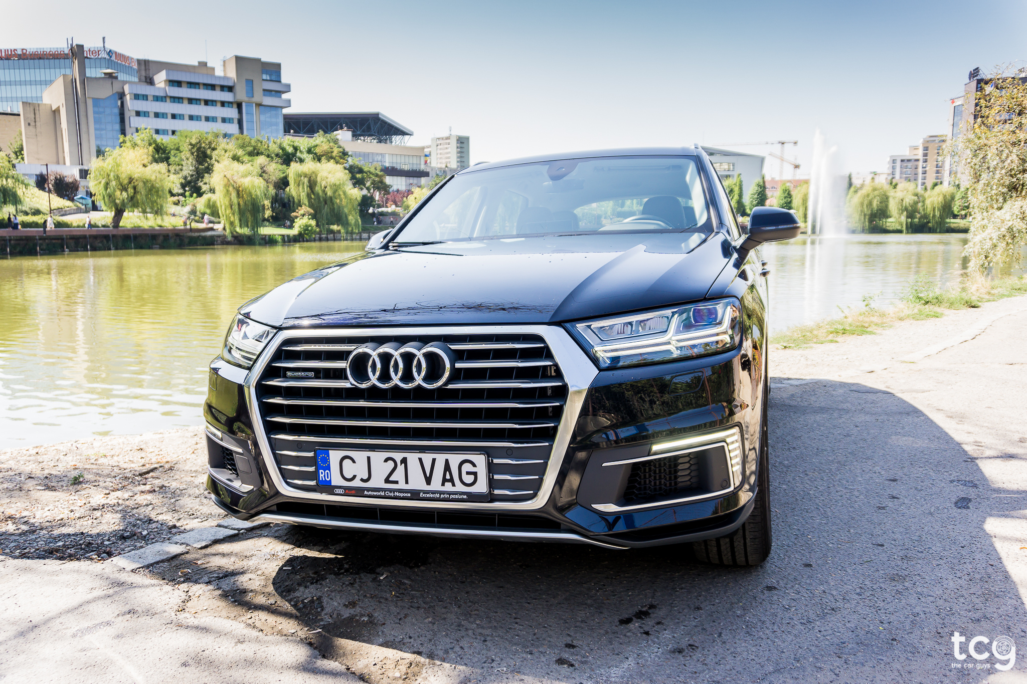 Audi sq7 e deals tron