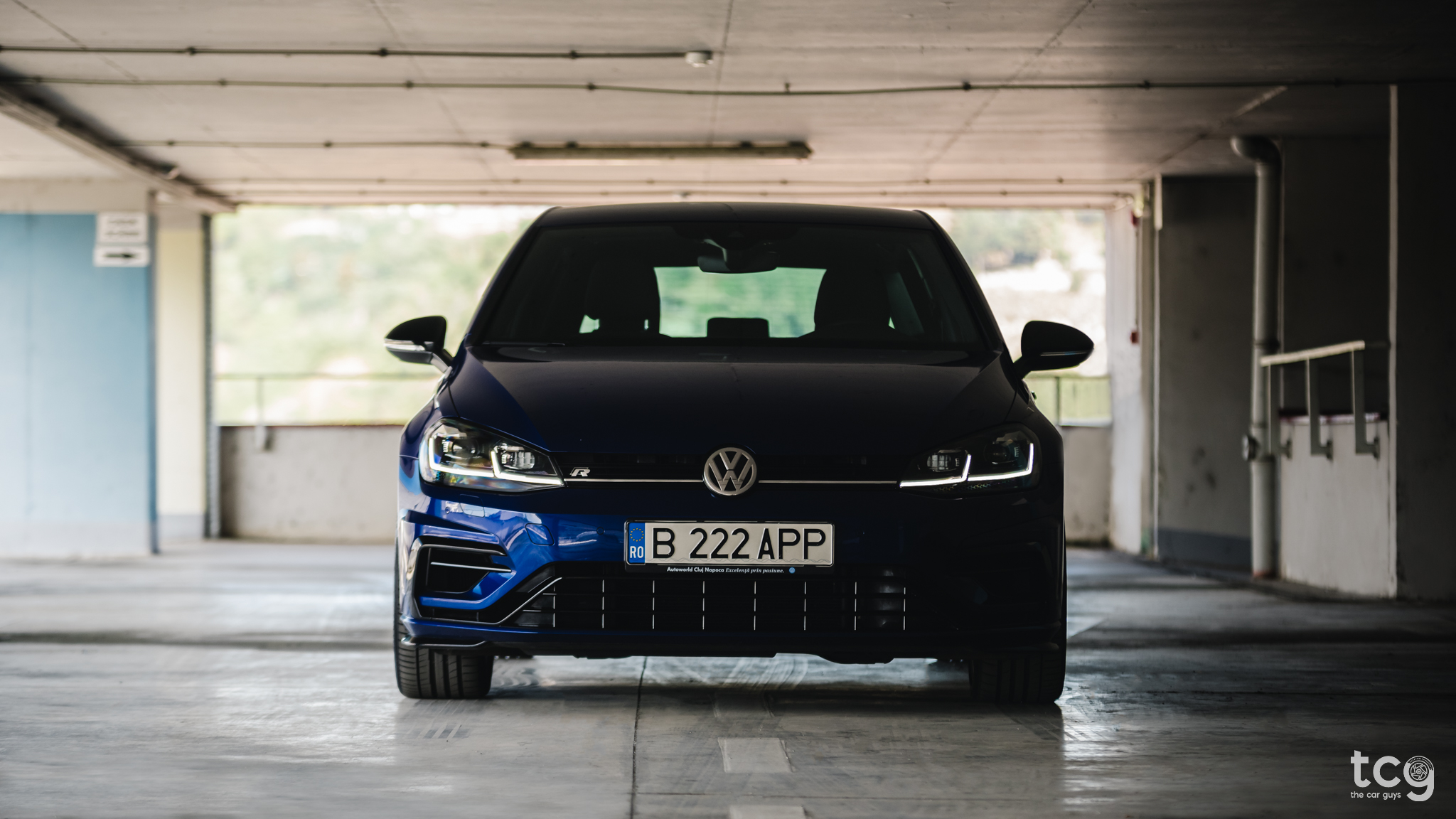 Volkswagen Golf 7 R : Is it the best hot hatch?