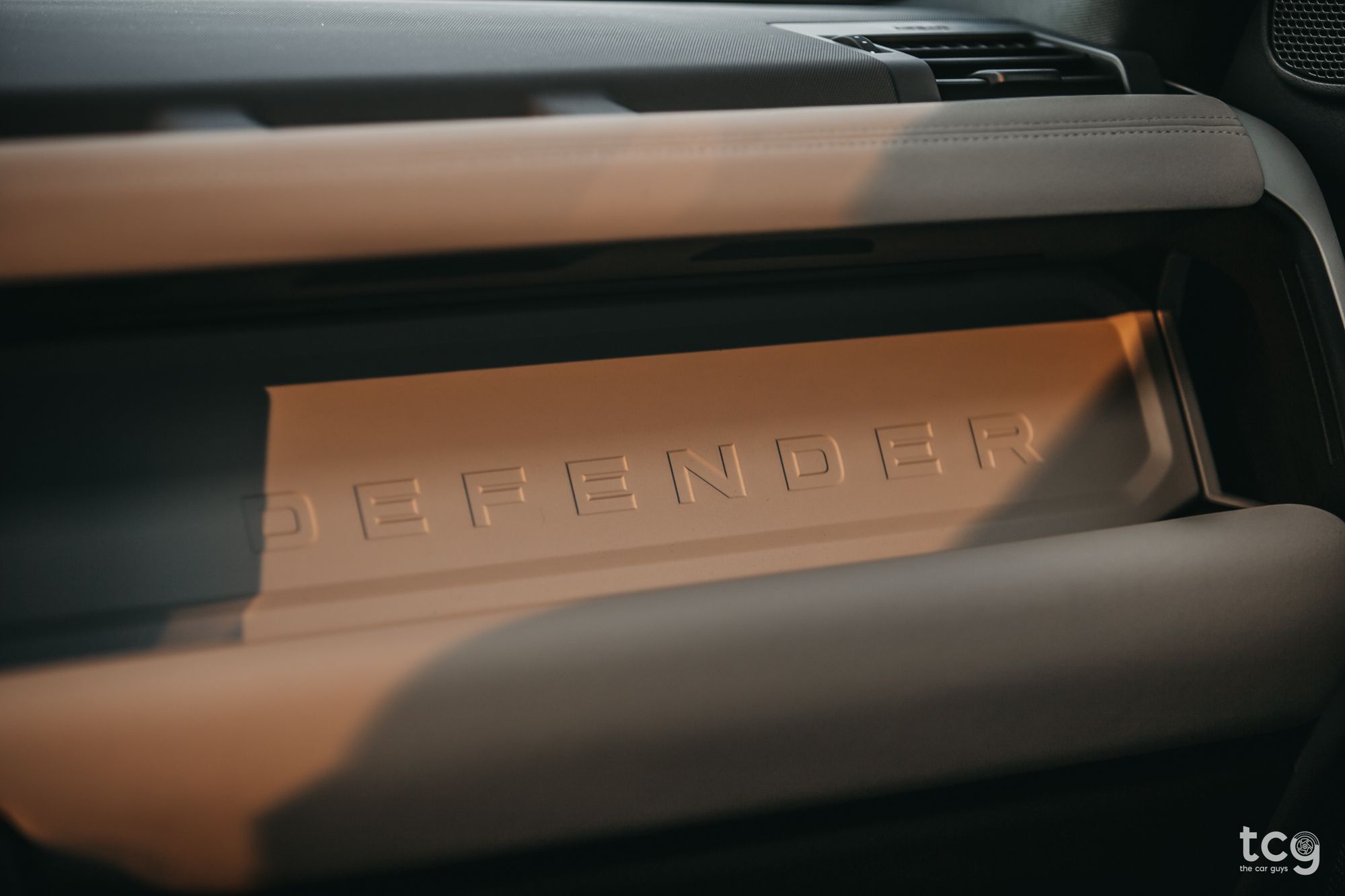 Defender-102